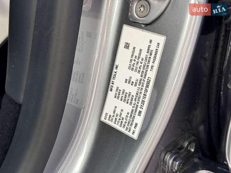 Седан Tesla Model 3 2025 в Киеве фото 24 Седан Tesla Model 3 2025 в Киеве