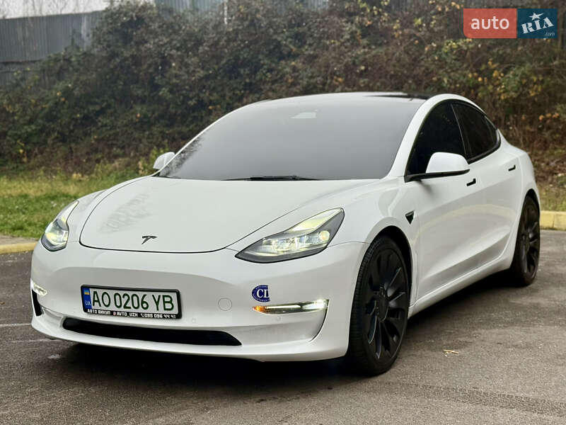 Седан Tesla Model 3 2021 в Ужгороде фото 2 Седан Tesla Model 3 2021 в Ужгороде