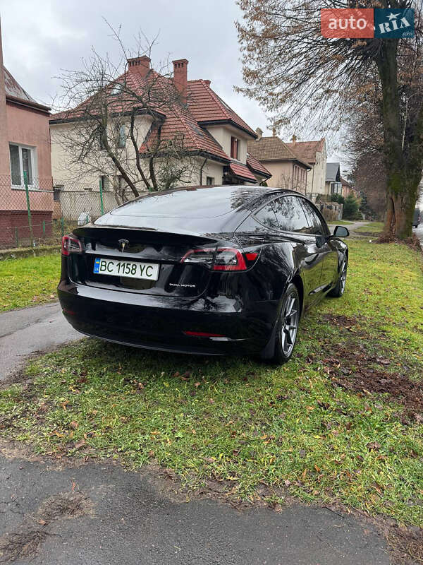 Седан Tesla Model 3 2021 в Львове фото 12 Седан Tesla Model 3 2021 в Львове
