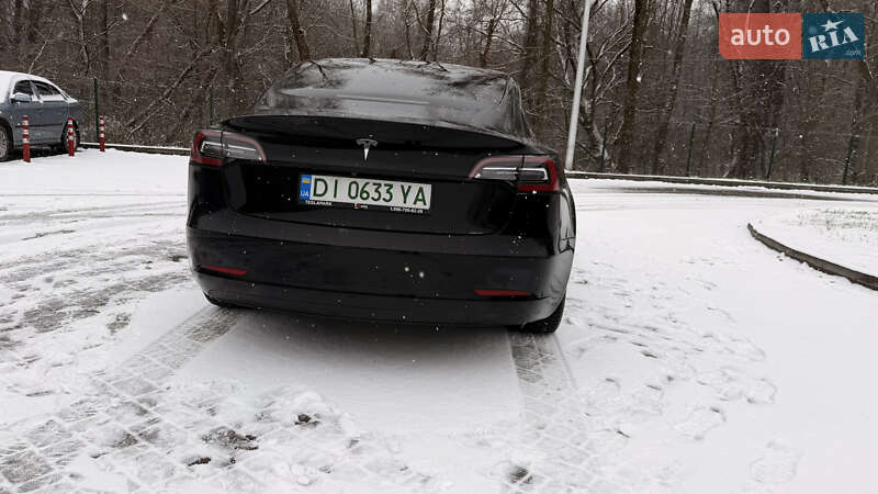 Седан Tesla Model 3 2019 в Киеве фото 15 Седан Tesla Model 3 2019 в Киеве