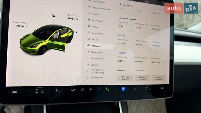 Седан Tesla Model 3 2019 в Киеве фото 25 Седан Tesla Model 3 2019 в Киеве