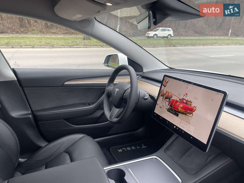 Седан Tesla Model 3 2022 в Черновцах фото 21 Седан Tesla Model 3 2022 в Черновцах