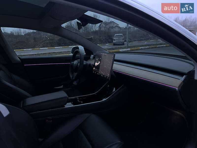 Седан Tesla Model 3 2019 в Чайках фото 8 Седан Tesla Model 3 2019 в Чайках