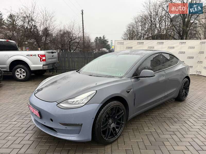 Седан Tesla Model 3 2019 в Луцке фото 2 Седан Tesla Model 3 2019 в Луцке