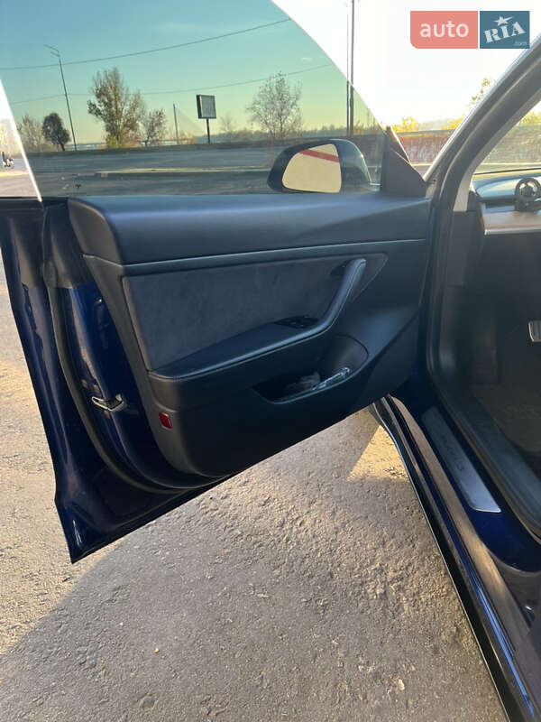 Седан Tesla Model 3 2020 в Києві фото 9 Седан Tesla Model 3 2020 в Києві