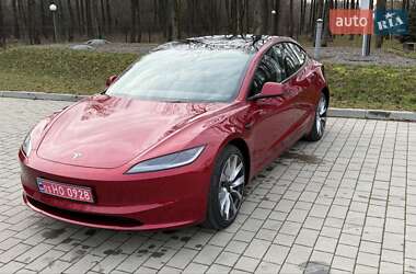 Седан Tesla Model 3 2025 в Ковелі
