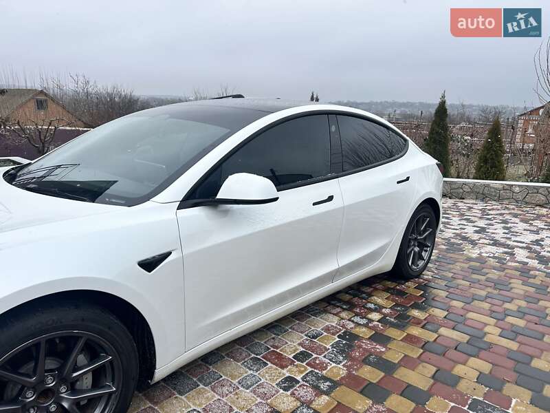Седан Tesla Model 3 2023 в Полтаве фото 3 Седан Tesla Model 3 2023 в Полтаве
