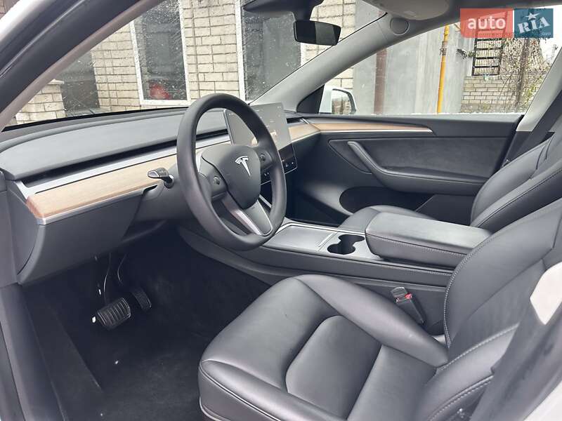 Седан Tesla Model 3 2023 в Полтаве фото 17 Седан Tesla Model 3 2023 в Полтаве