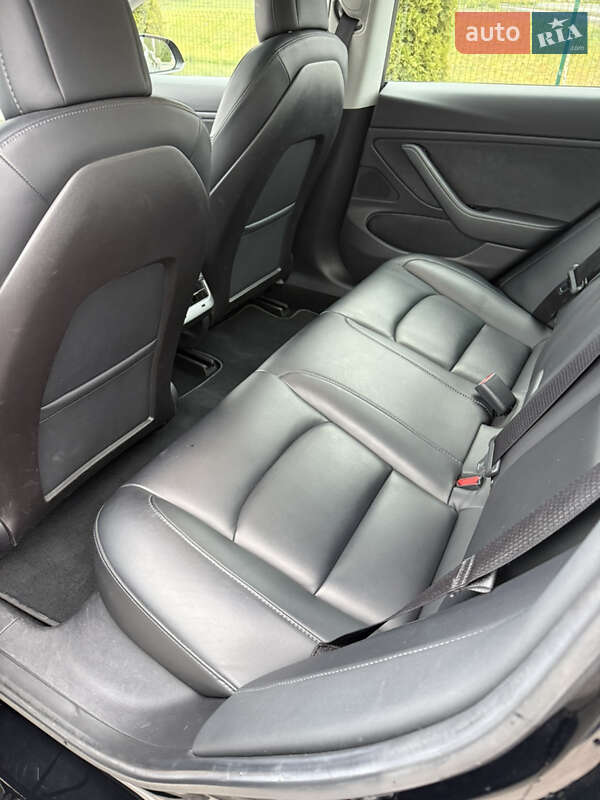 Седан Tesla Model 3 2019 в Киеве фото 13 Седан Tesla Model 3 2019 в Киеве