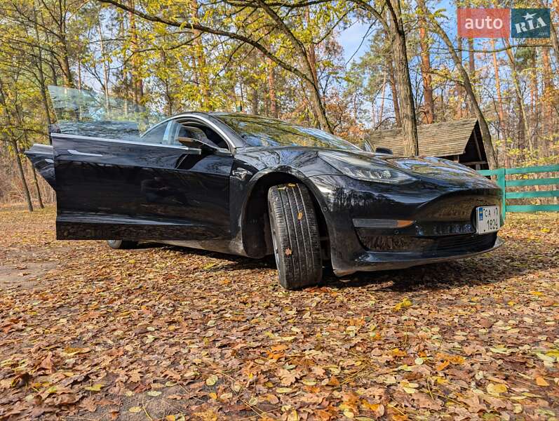 Седан Tesla Model 3 2018 в Черкассах фото 9 Седан Tesla Model 3 2018 в Черкассах