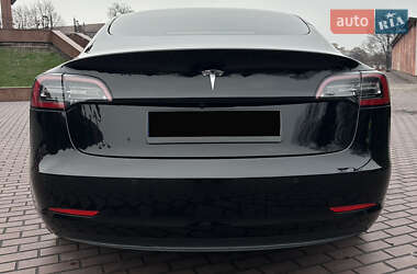 Седан Tesla Model 3 2021 в Днепре