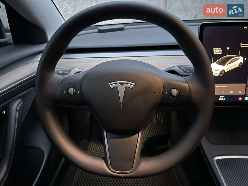 Седан Tesla Model 3 2021 в Киеве фото 22 Седан Tesla Model 3 2021 в Киеве