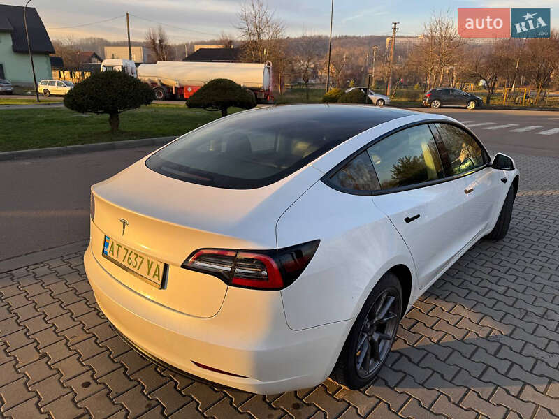 Седан Tesla Model 3 2023 в Ивано-Франковске фото 9 Седан Tesla Model 3 2023 в Ивано-Франковске
