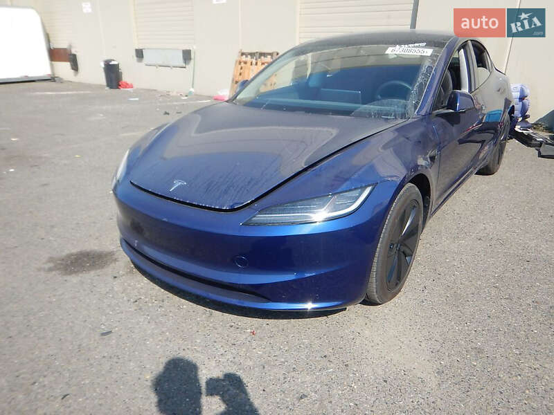 Седан Tesla Model 3 2025 в Киеве фото 2 Седан Tesla Model 3 2025 в Киеве