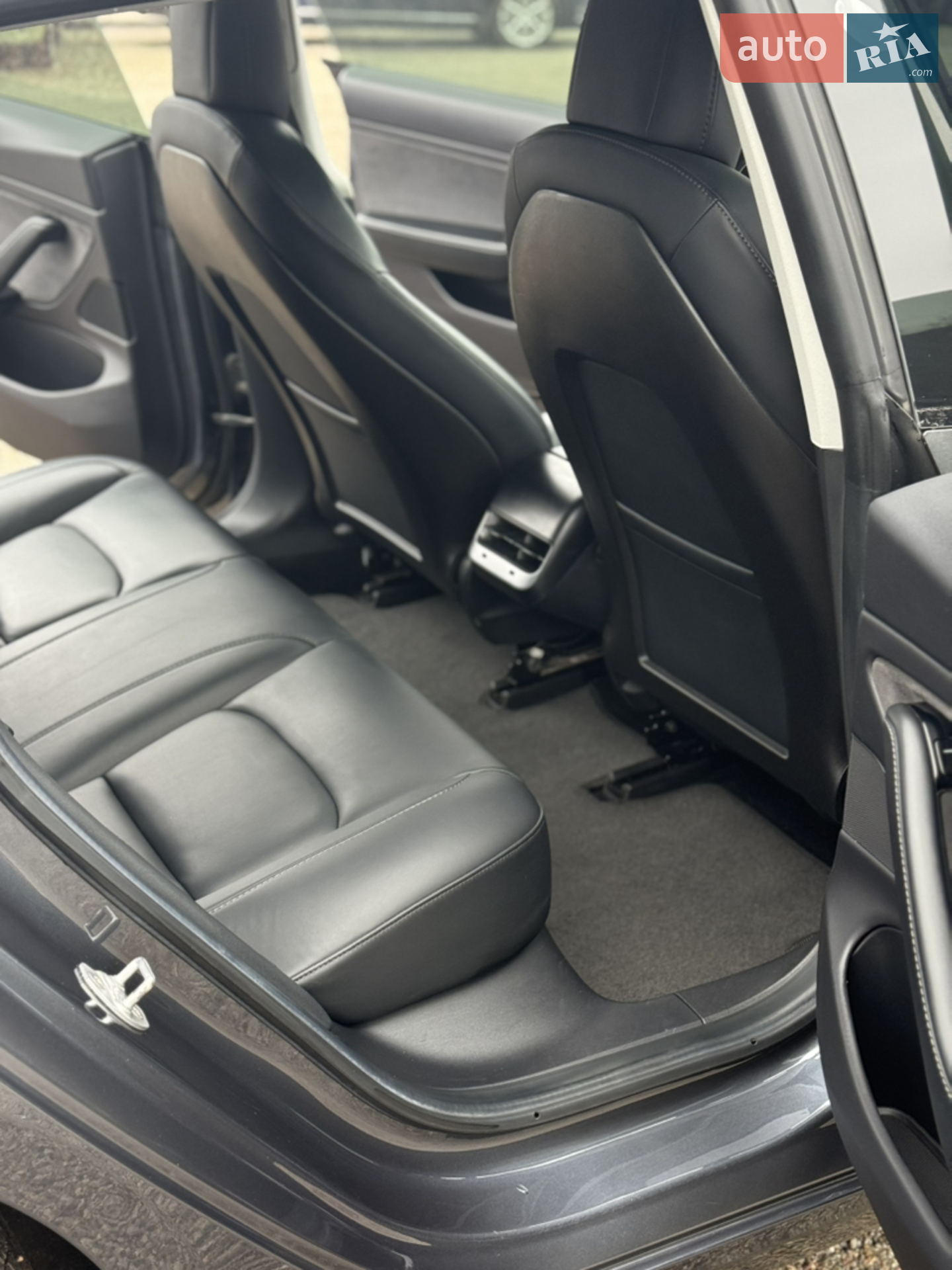 2019 Tesla Model 3 - мініатюра 11