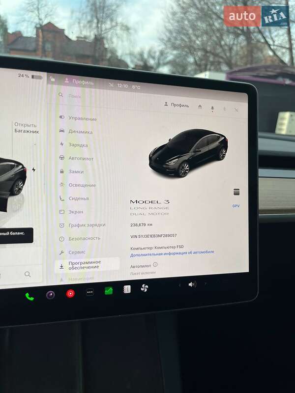 Седан Tesla Model 3 2022 в Киеве