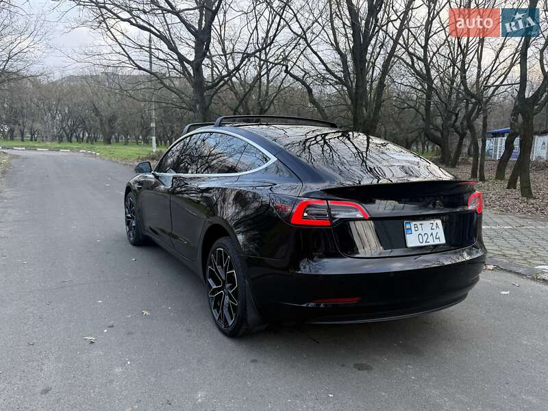Седан Tesla Model 3 2018 в Николаеве фото 3 Седан Tesla Model 3 2018 в Николаеве
