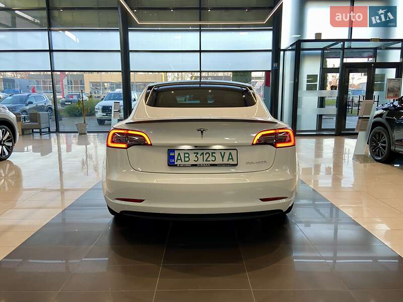 Седан Tesla Model 3 2022 в Вінниці фото 10 Седан Tesla Model 3 2022 в Вінниці