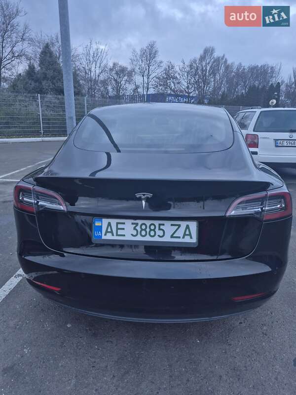 Седан Tesla Model 3 2019 в Днепре