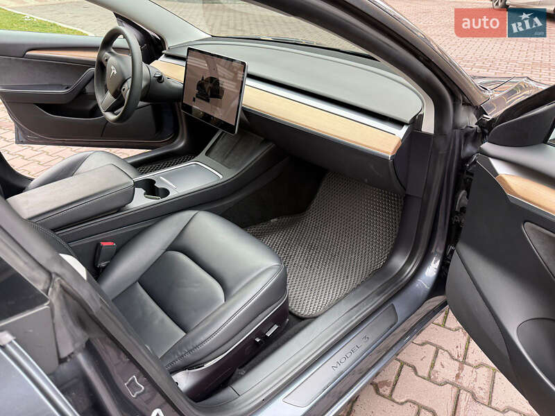 Седан Tesla Model 3 2022 в Софиевской Борщаговке фото 11 Седан Tesla Model 3 2022 в Софиевской Борщаговке