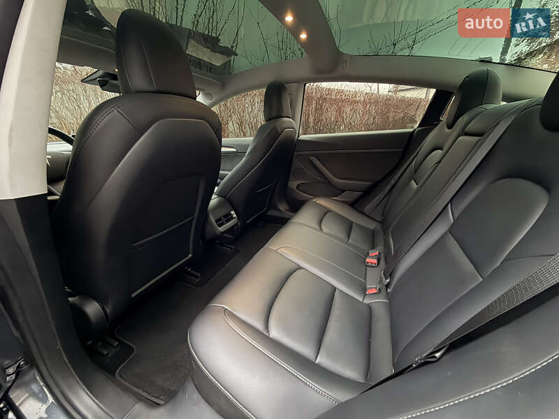 Седан Tesla Model 3 2022 в Киеве фото 8 Седан Tesla Model 3 2022 в Киеве