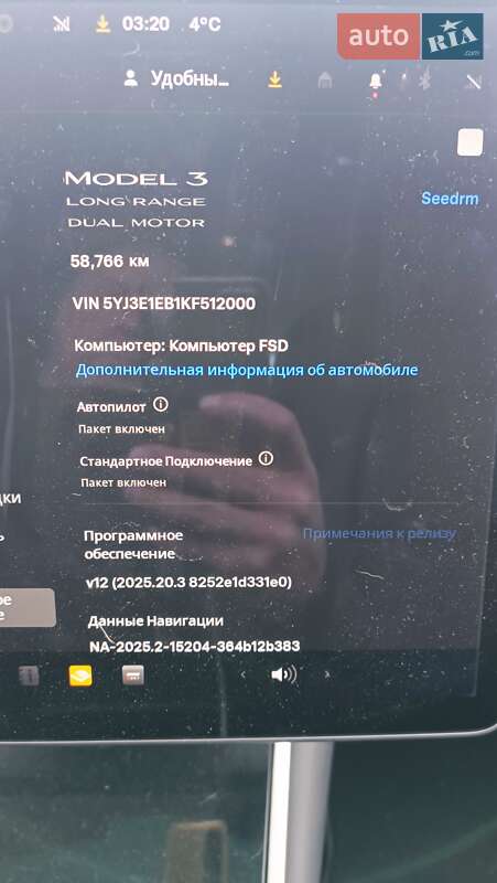 Седан Tesla Model 3 2019 в Львове