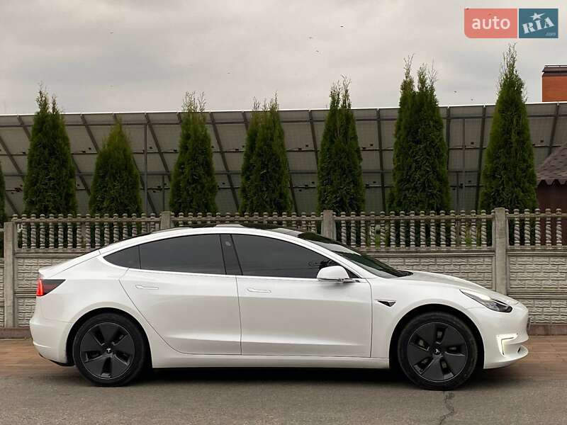Седан Tesla Model 3 2019 в Белой Церкви