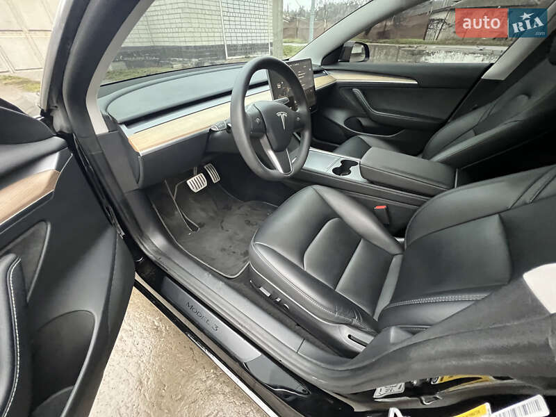 Седан Tesla Model 3 2022 в Кременчуге