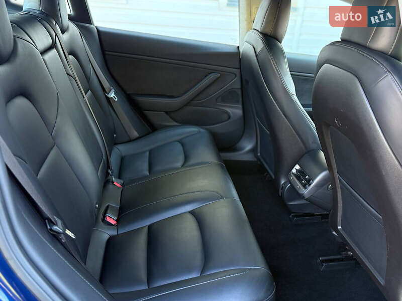 Седан Tesla Model 3 2018 в Дрогобыче фото 32 Седан Tesla Model 3 2018 в Дрогобыче