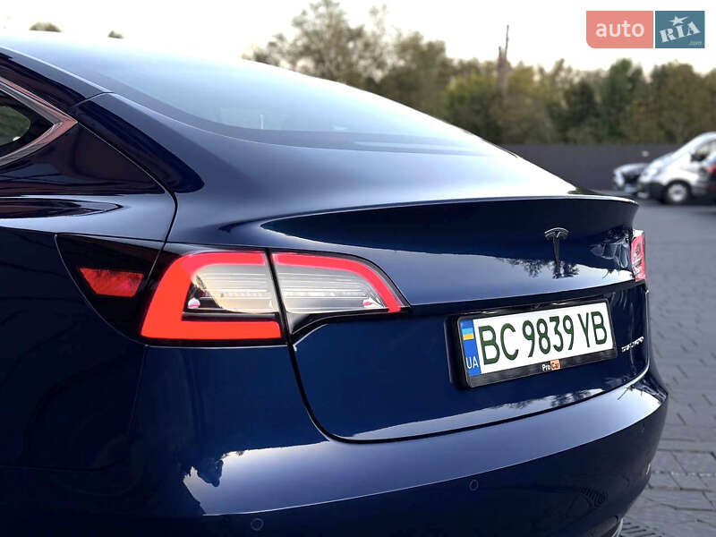 Седан Tesla Model 3 2018 в Дрогобыче фото 72 Седан Tesla Model 3 2018 в Дрогобыче