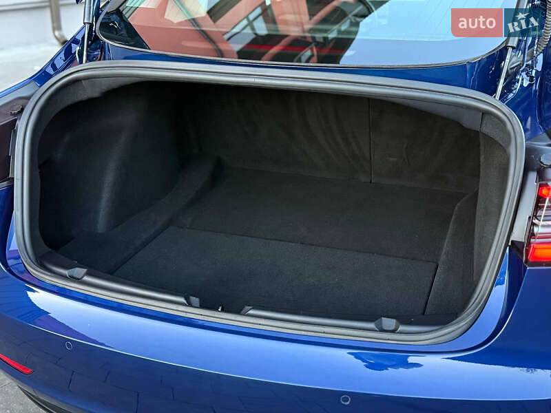 Седан Tesla Model 3 2018 в Дрогобыче фото 98 Седан Tesla Model 3 2018 в Дрогобыче