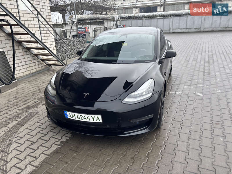 Седан Tesla Model 3 2020 в Житомире фото 3 Седан Tesla Model 3 2020 в Житомире