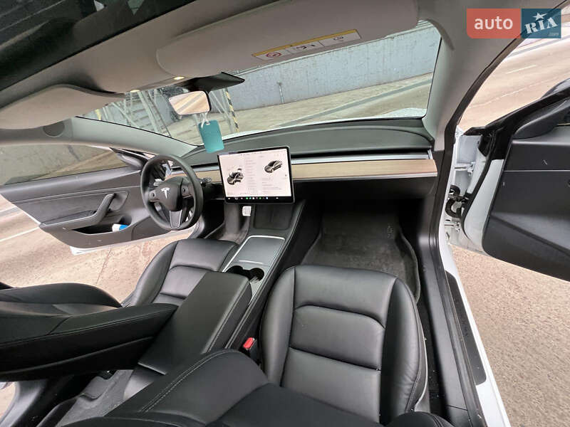 Седан Tesla Model 3 2021 в Ивано-Франковске фото 7 Седан Tesla Model 3 2021 в Ивано-Франковске