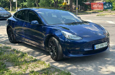 Седан Tesla Model 3 2018 в Запорожье