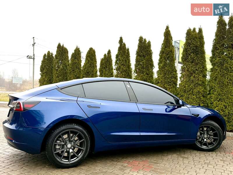Седан Tesla Model 3 2020 в Дрогобичі фото 10 Седан Tesla Model 3 2020 в Дрогобичі
