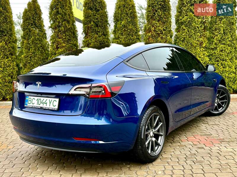 Седан Tesla Model 3 2020 в Дрогобичі фото 13 Седан Tesla Model 3 2020 в Дрогобичі