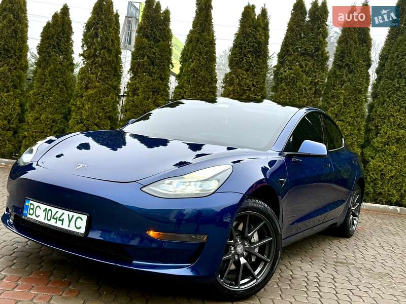 Седан Tesla Model 3 2020 в Дрогобичі фото 36 Седан Tesla Model 3 2020 в Дрогобичі