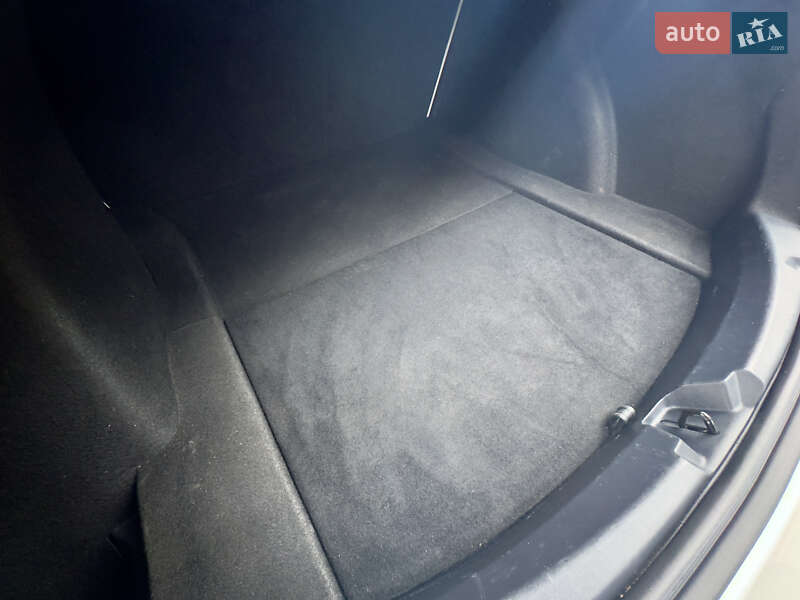 Седан Tesla Model 3 2021 в Виннице фото 30 Седан Tesla Model 3 2021 в Виннице