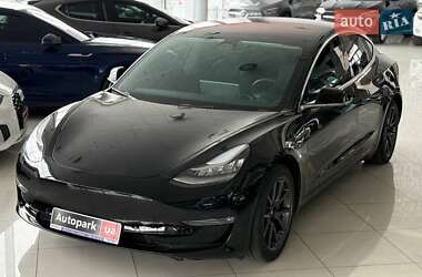 Седан Tesla Model 3 2019 в Одессе