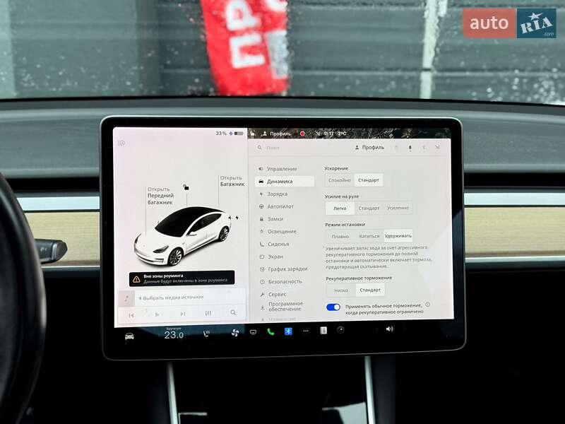 Седан Tesla Model 3 2018 в Киеве