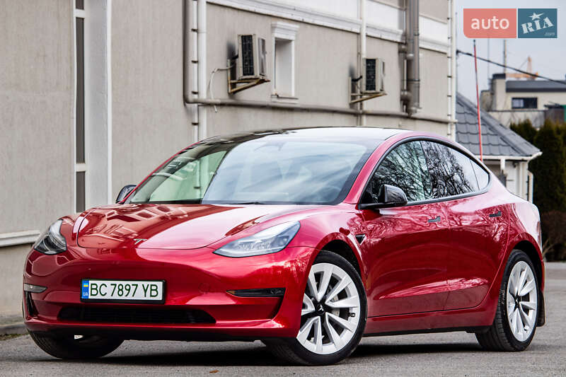 Tesla Model 3 2023