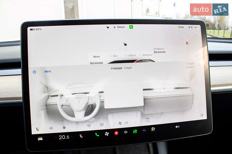 Седан Tesla Model 3 2023 в Львове