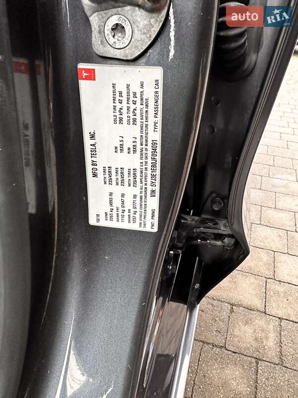 Седан Tesla Model 3 2018 в Владимире