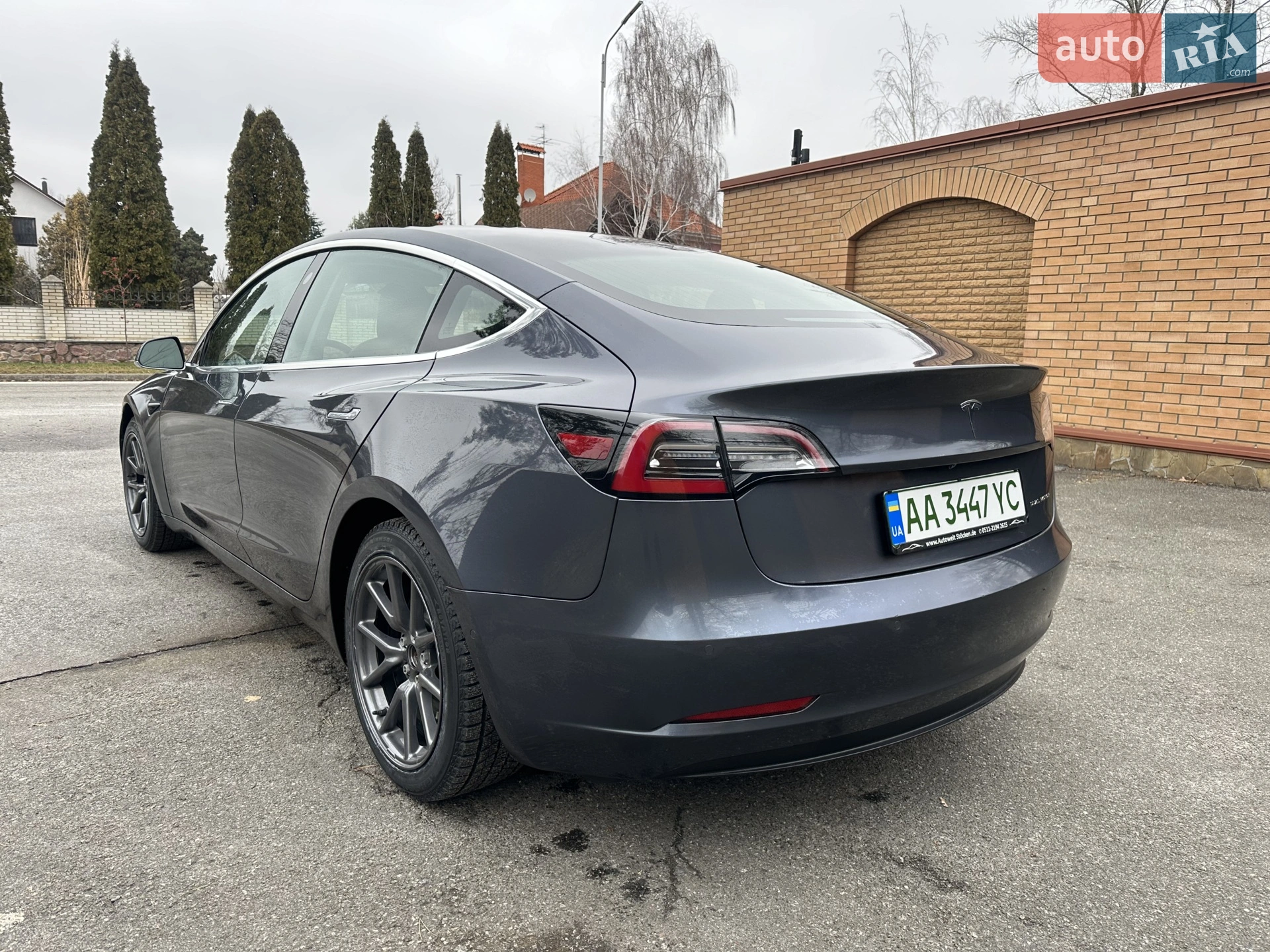 2019 Tesla Model 3 - мініатюра 3