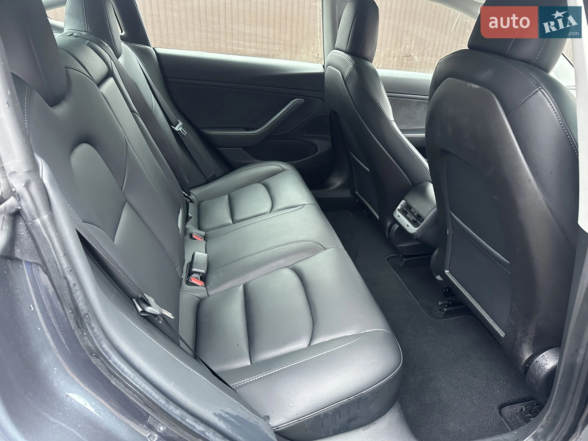 2019 Tesla Model 3 - мініатюра 9
