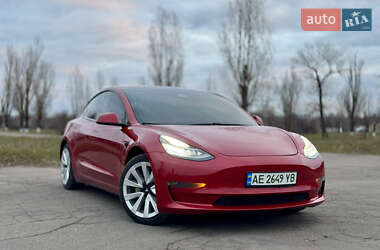 Седан Tesla Model 3 2021 в Каменском