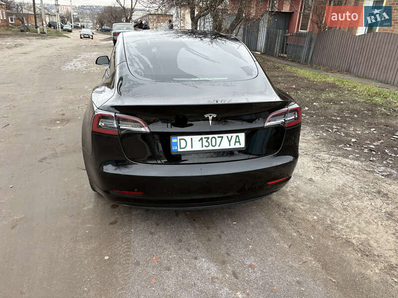 Седан Tesla Model 3 2022 в Харькове