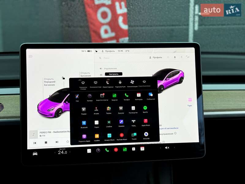 Седан Tesla Model 3 2021 в Киеве