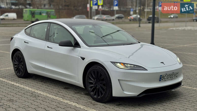 Седан Tesla Model 3 2024 в Львове фото 11 Седан Tesla Model 3 2024 в Львове