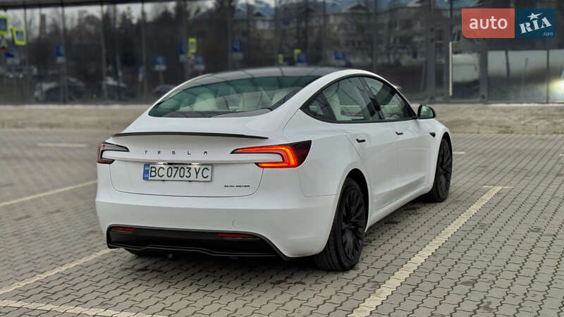 Седан Tesla Model 3 2024 в Львове фото 16 Седан Tesla Model 3 2024 в Львове
